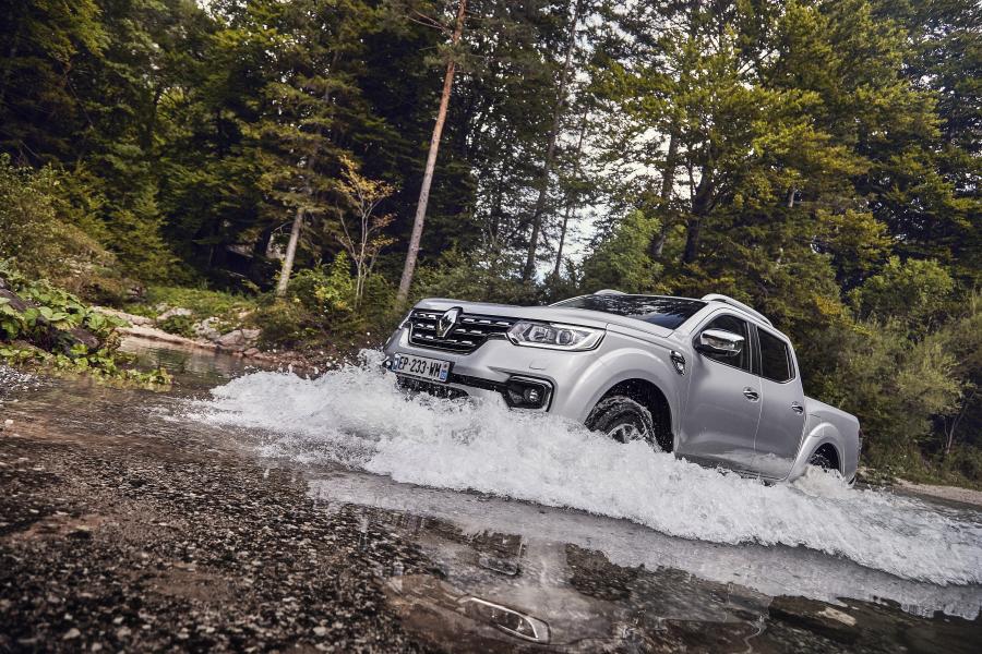  Renault Alaskan 2017 года  (WW) (фото 105 из 141)